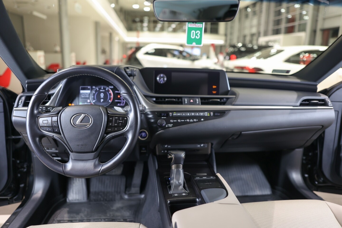 Lexus ES