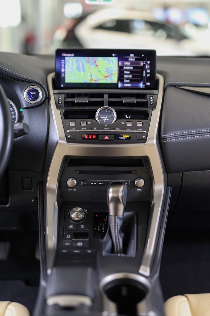 Lexus NX