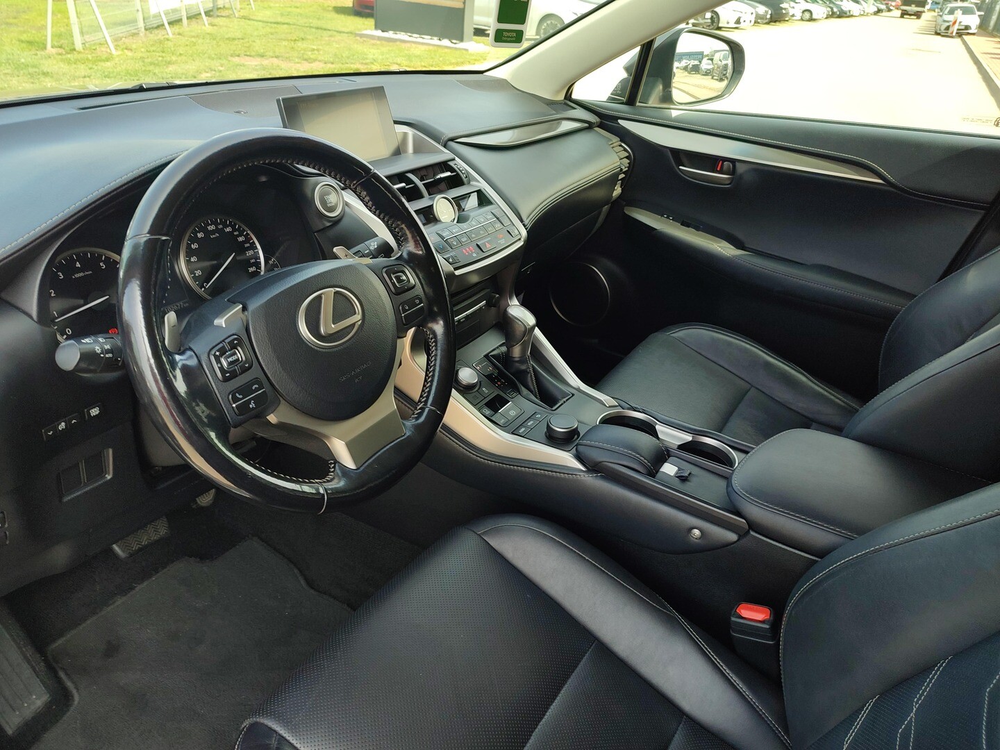 Lexus NX