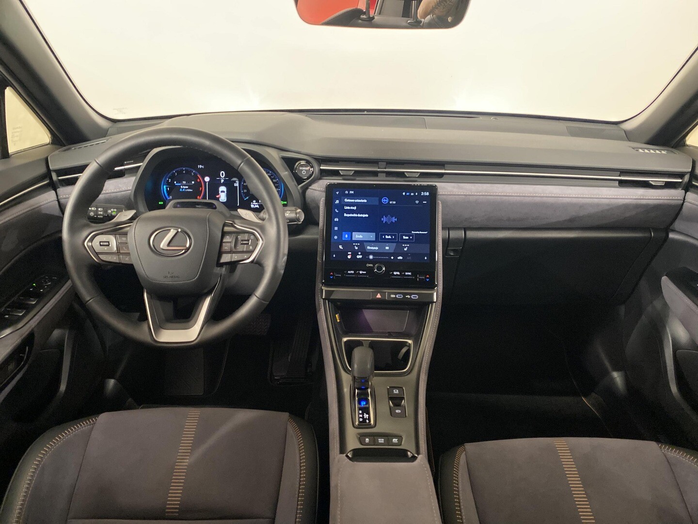 Lexus LBX