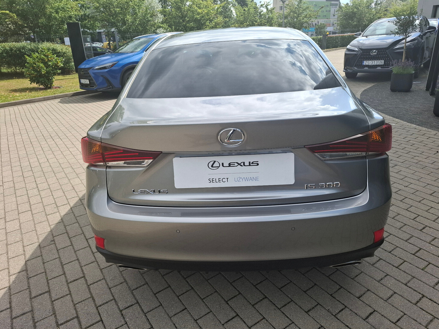 Lexus IS