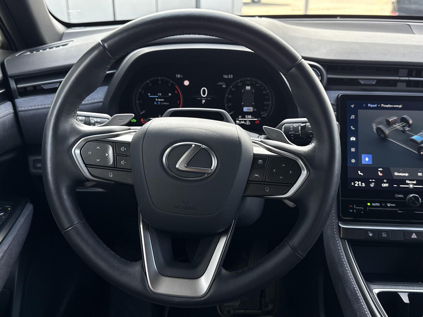 Lexus LBX