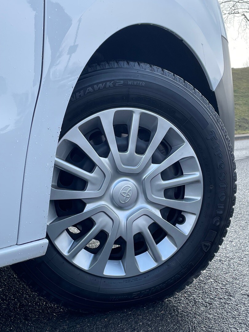 Toyota PROACE