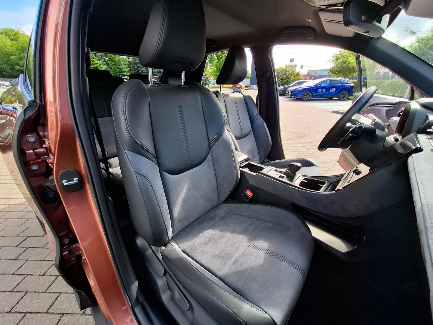 Lexus LBX