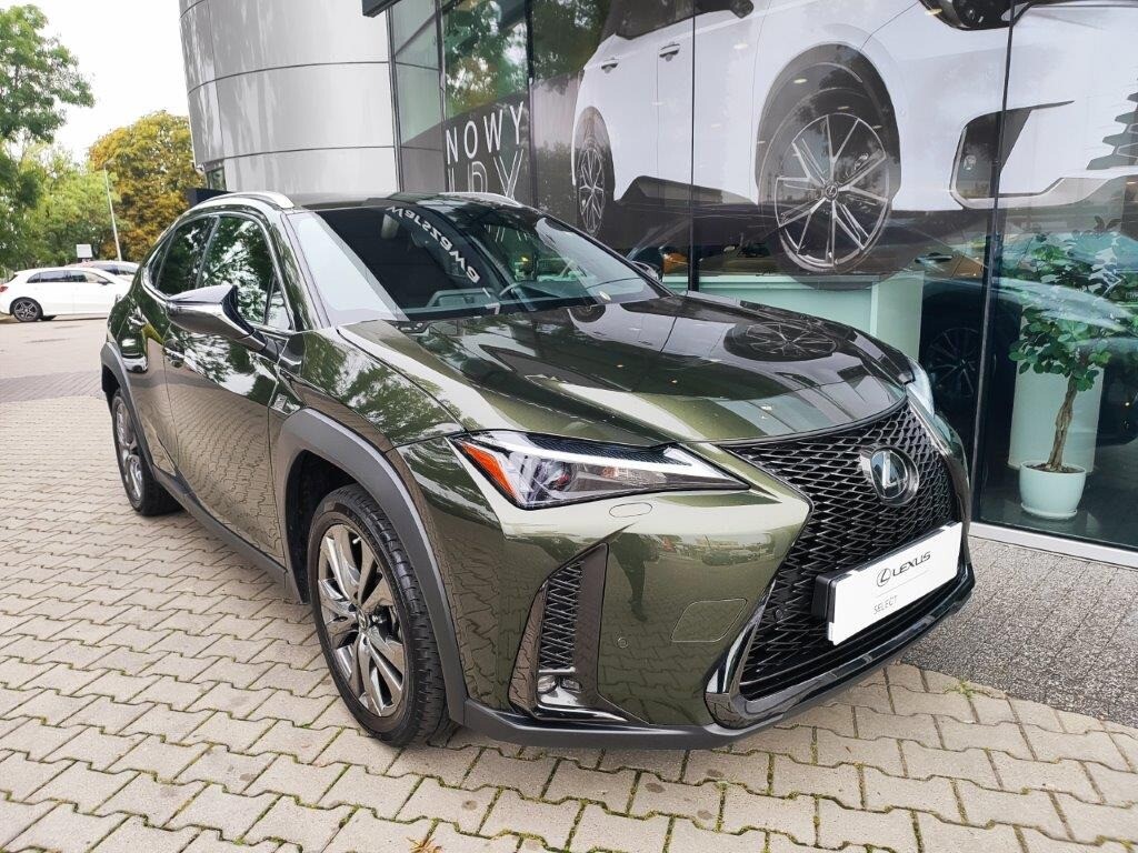 Lexus UX