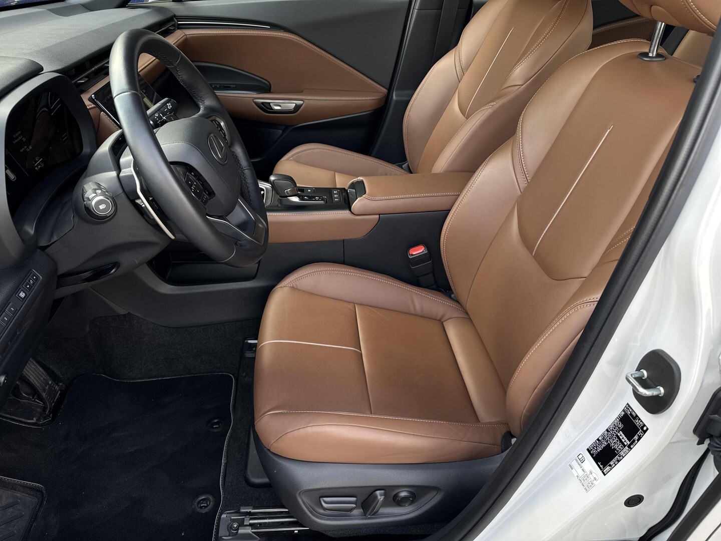 Lexus LBX