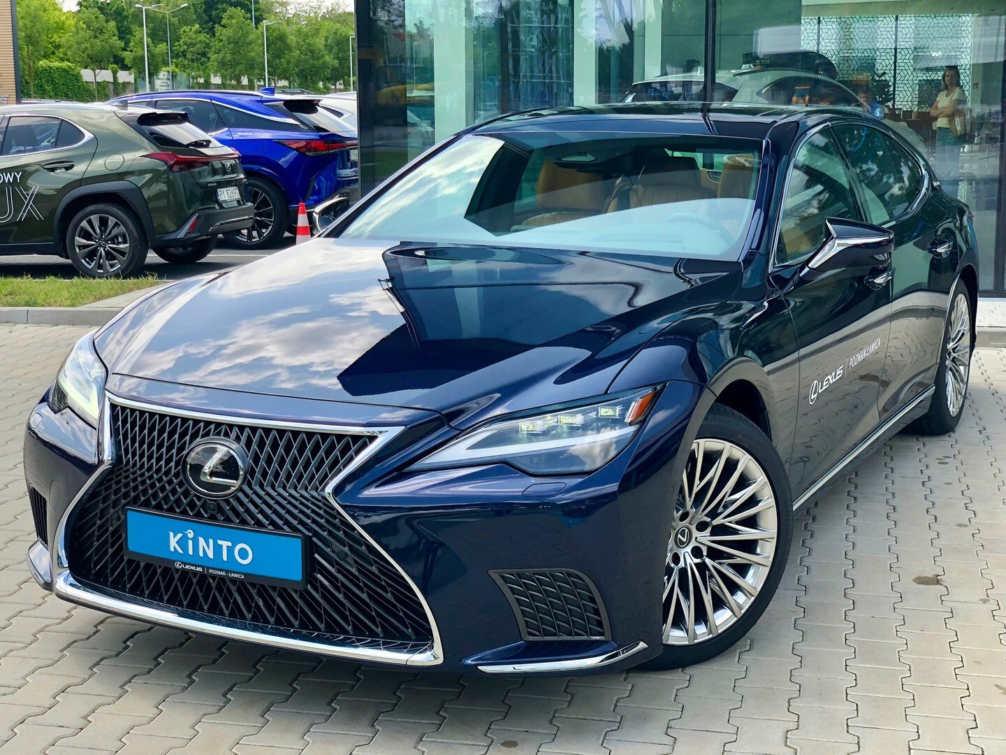 Lexus LS