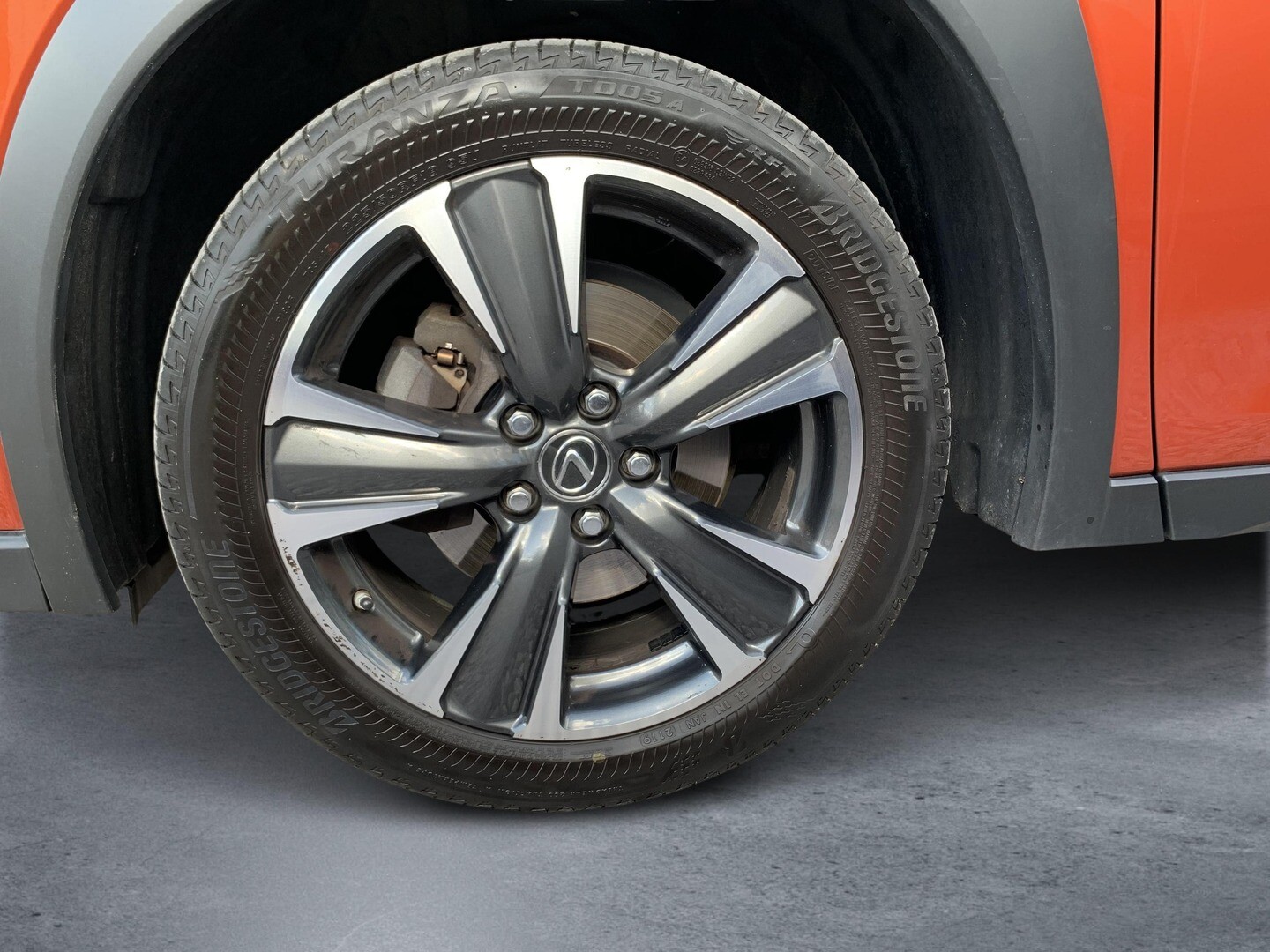 Lexus UX