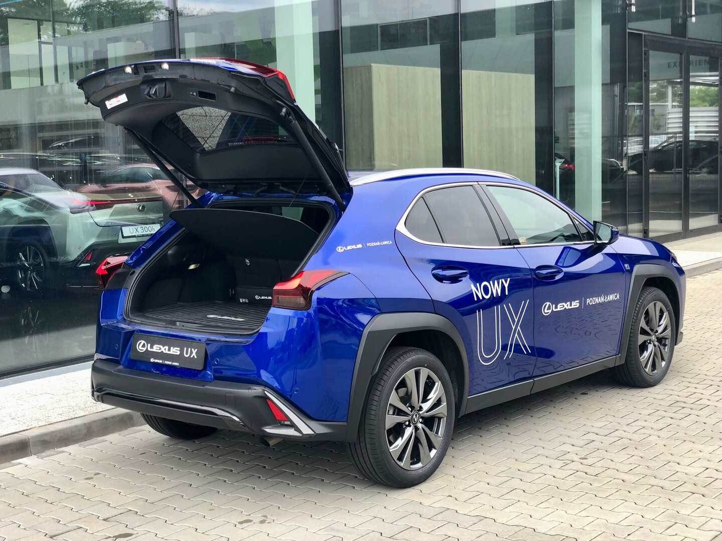 Lexus UX
