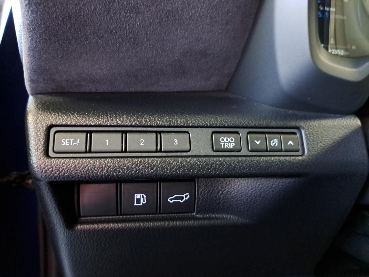 Lexus LBX