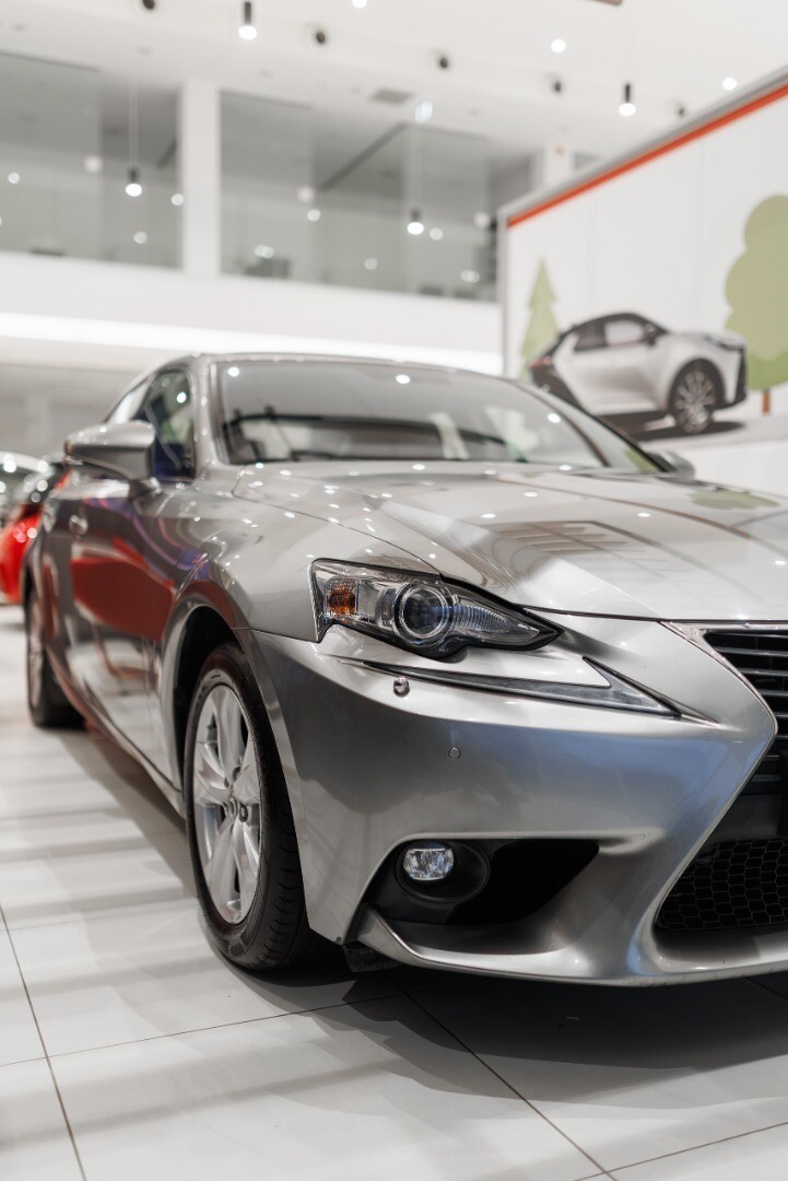 Lexus IS