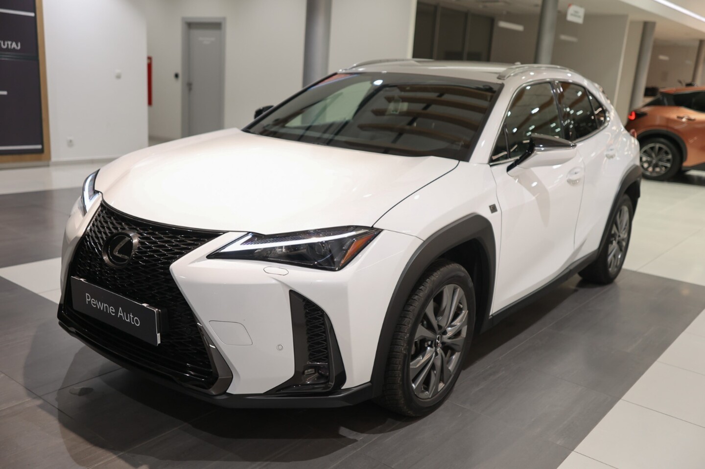 Lexus UX