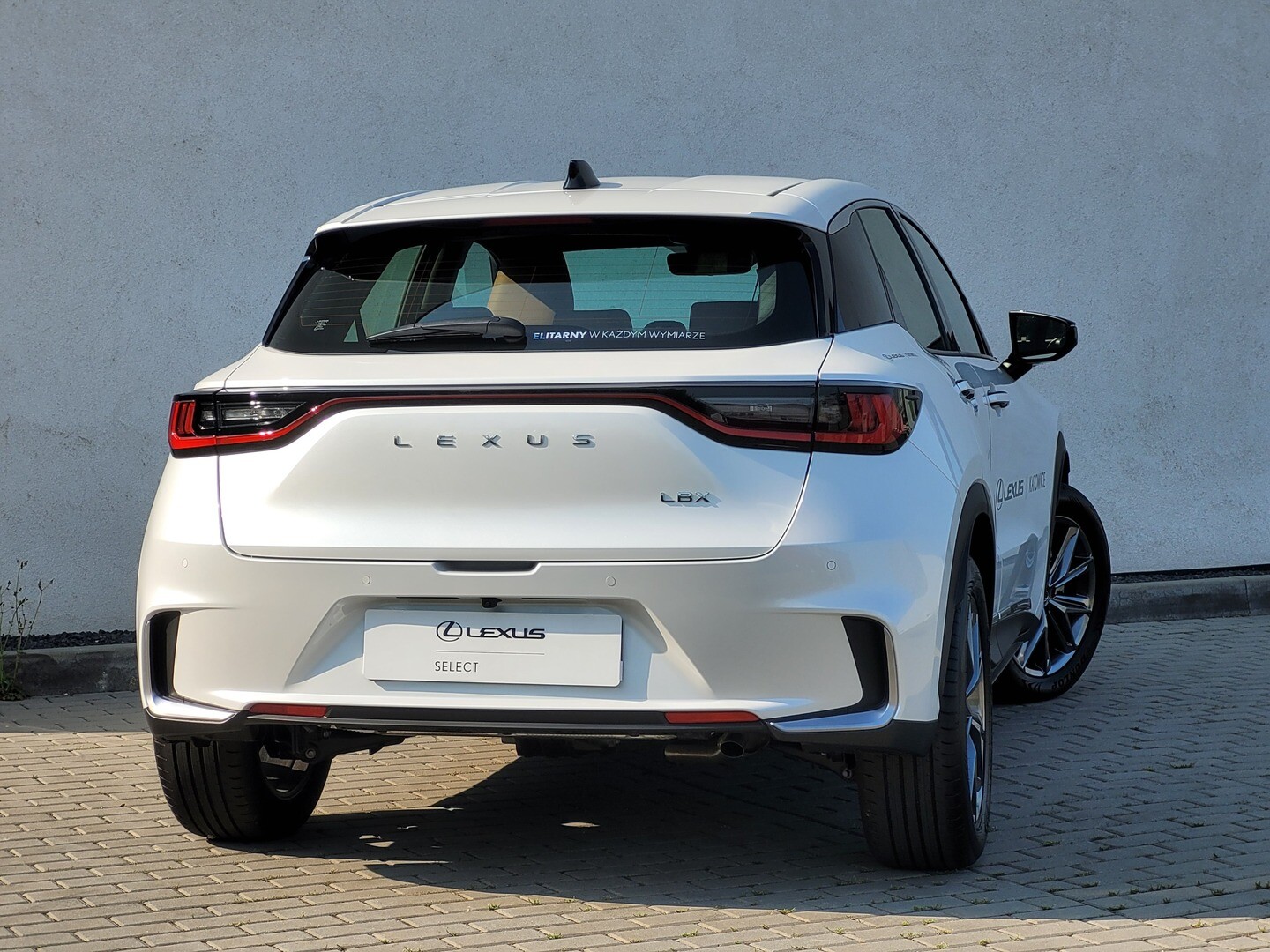 Lexus LBX