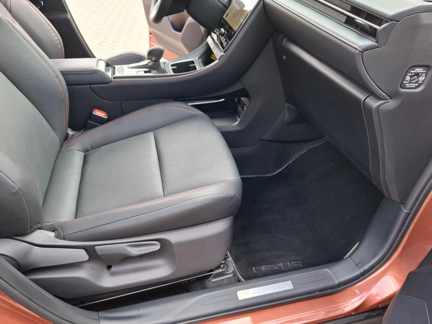 Lexus LBX