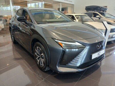 Lexus RZ