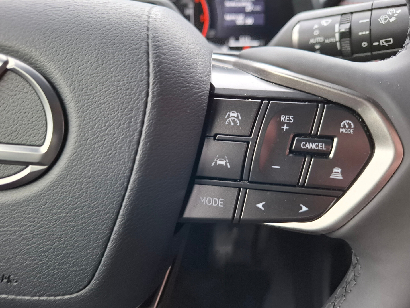 Lexus LBX
