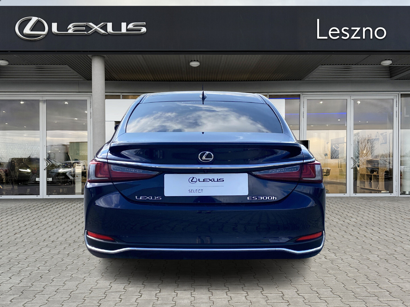 Lexus ES