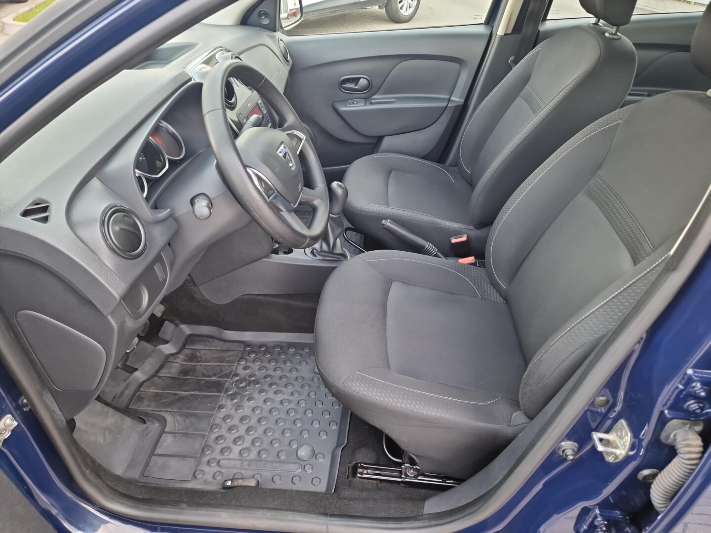 Dacia Logan