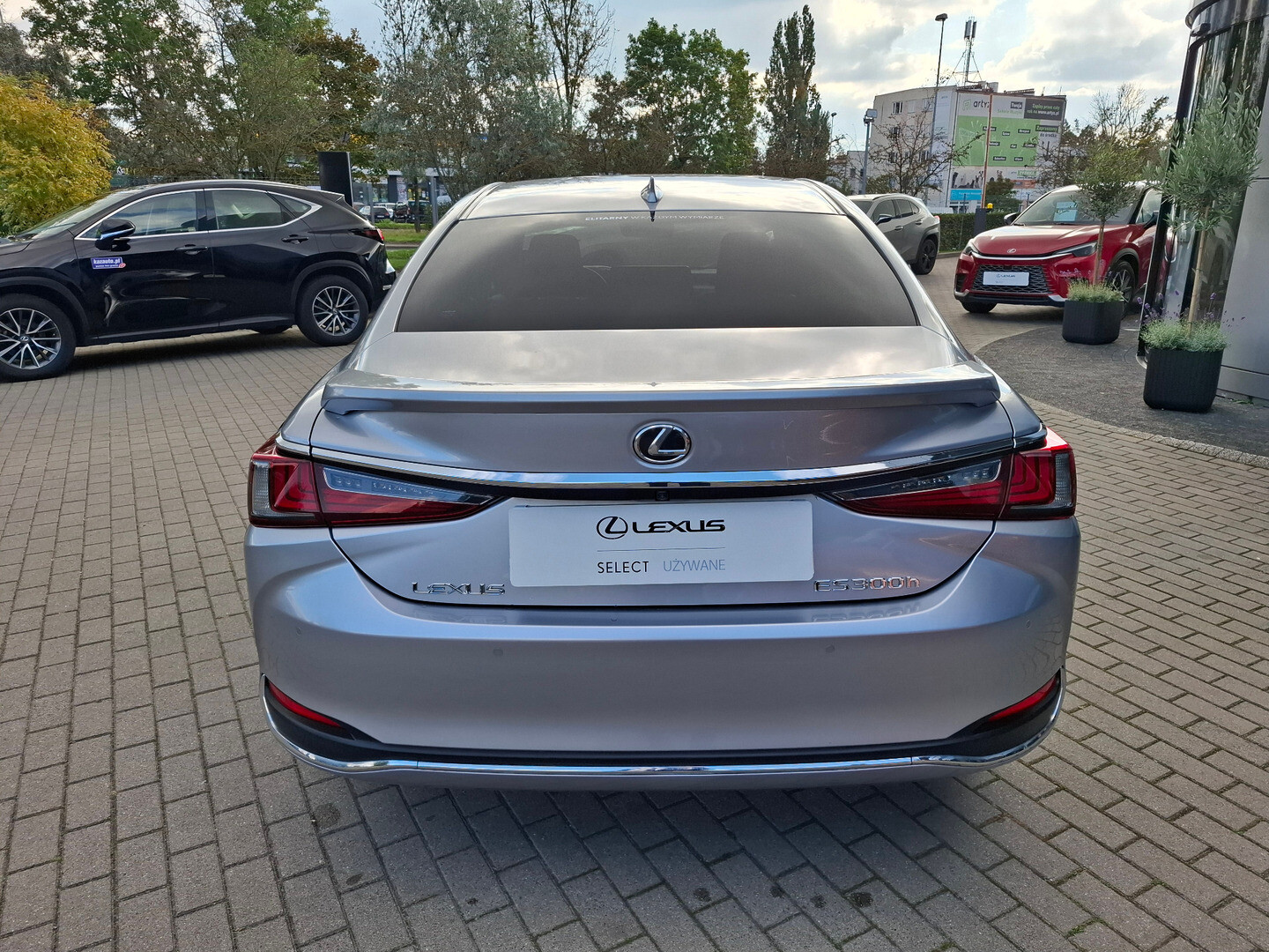 Lexus ES