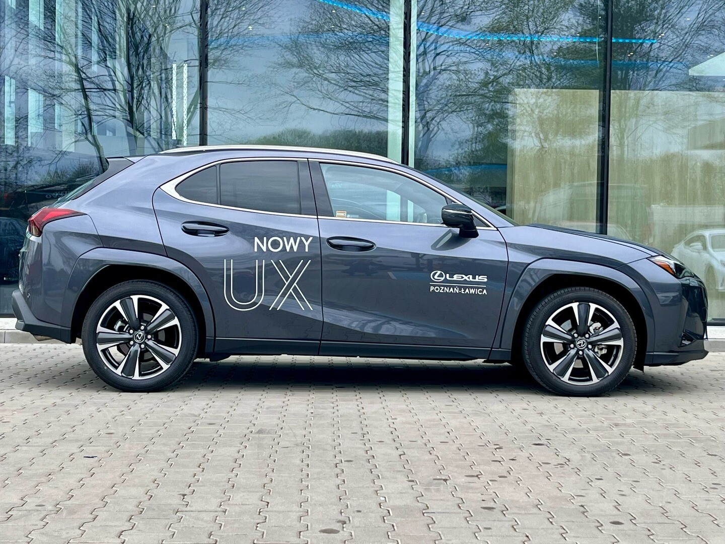 Lexus UX