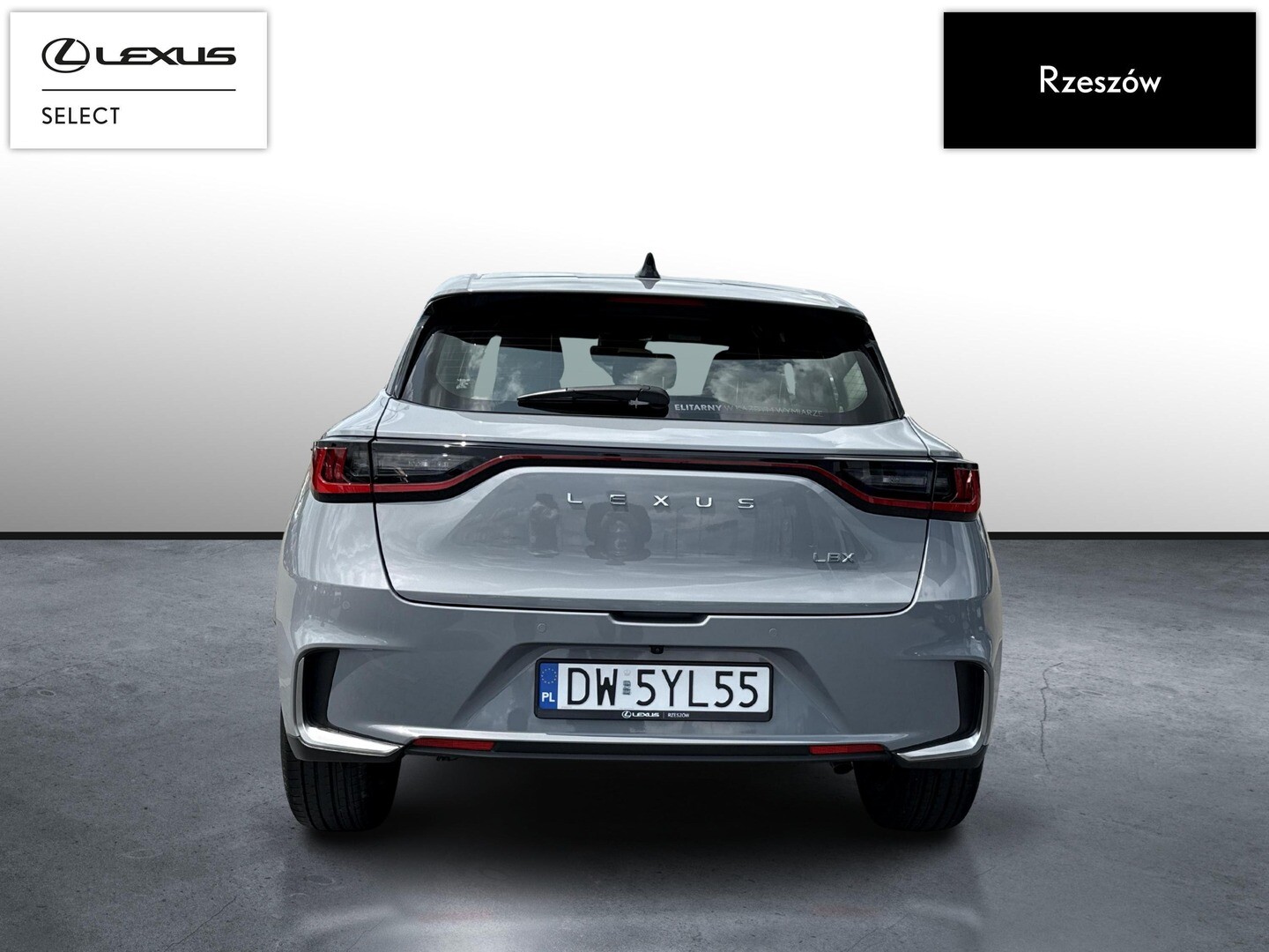 Lexus LBX