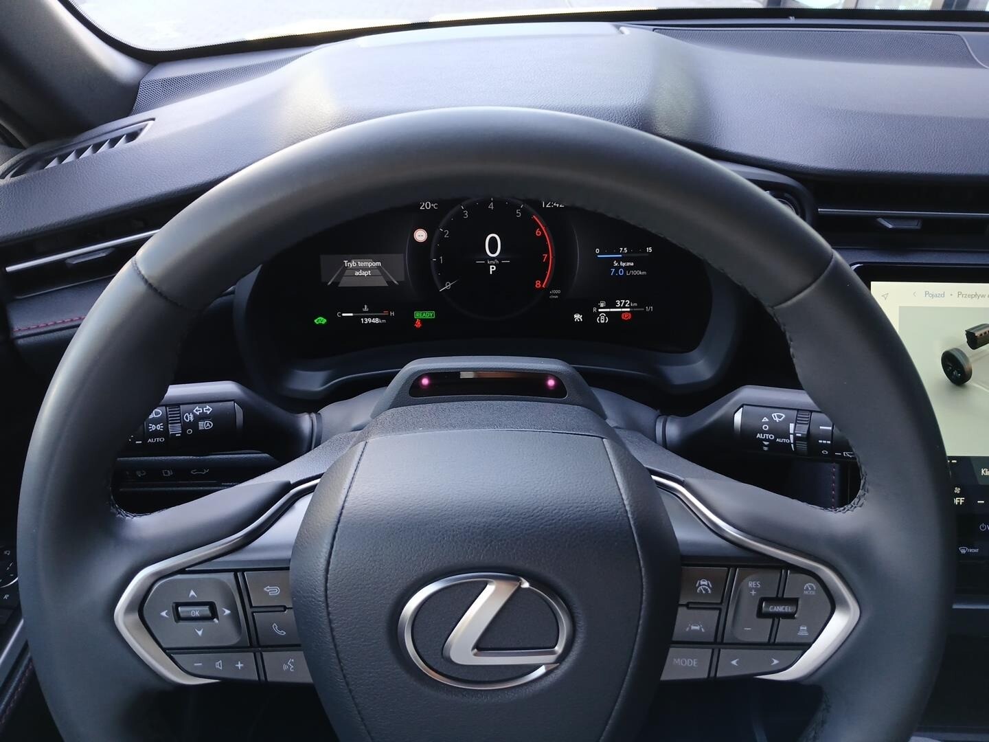 Lexus LBX
