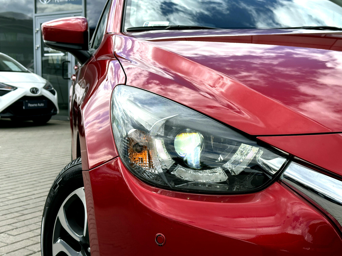 Mazda 2