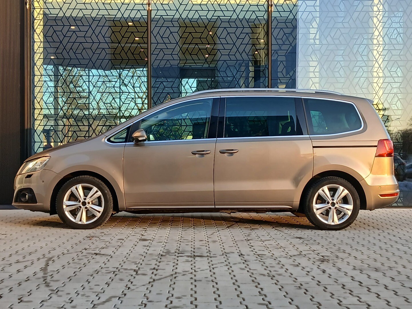 Seat Alhambra