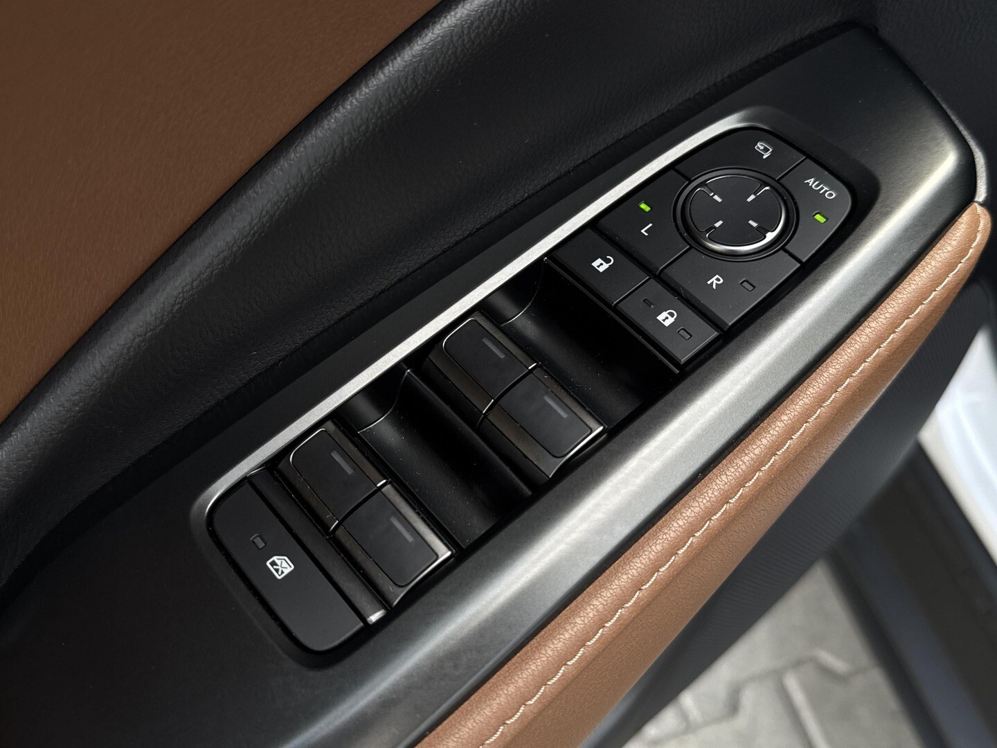 Lexus LBX