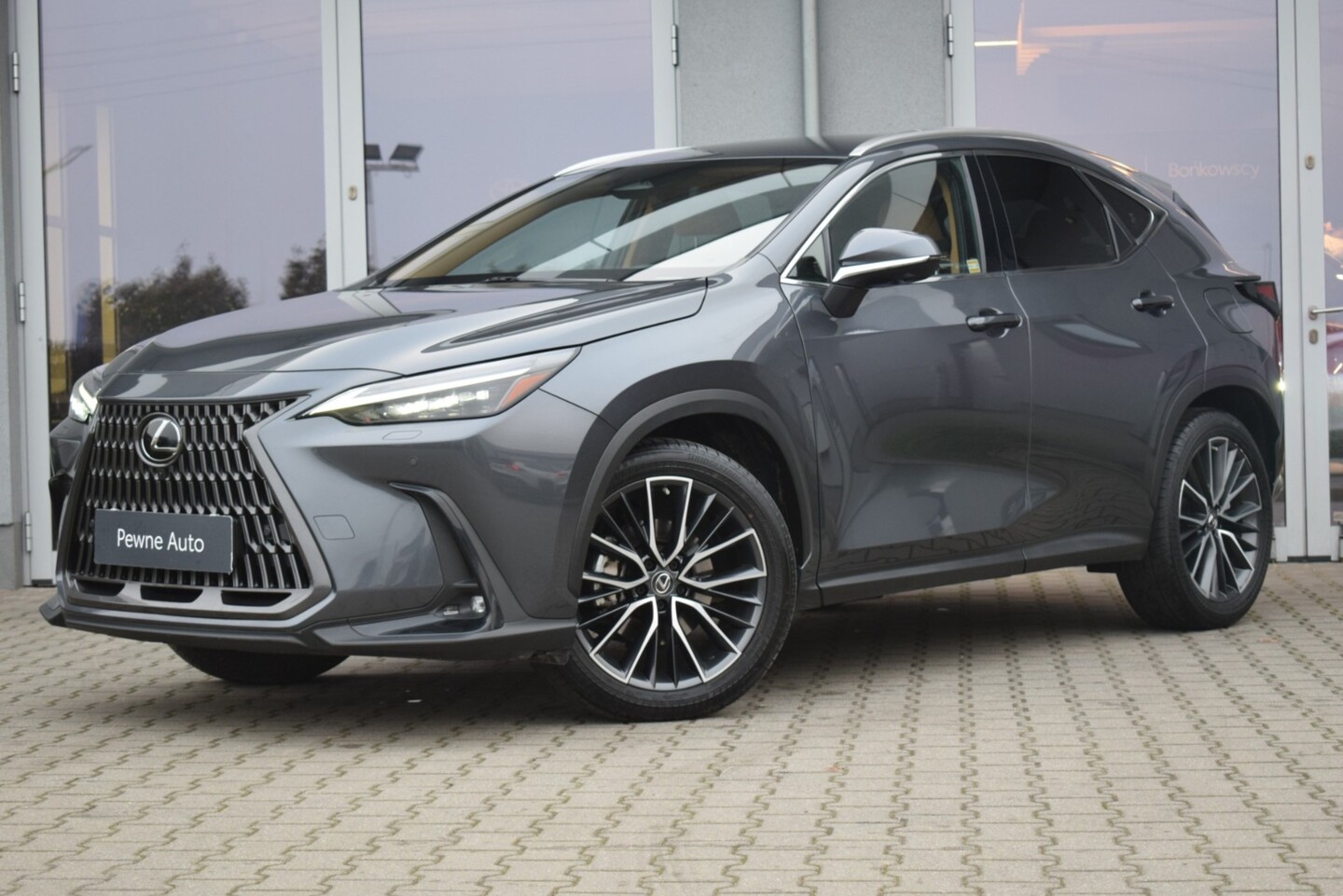 Lexus NX