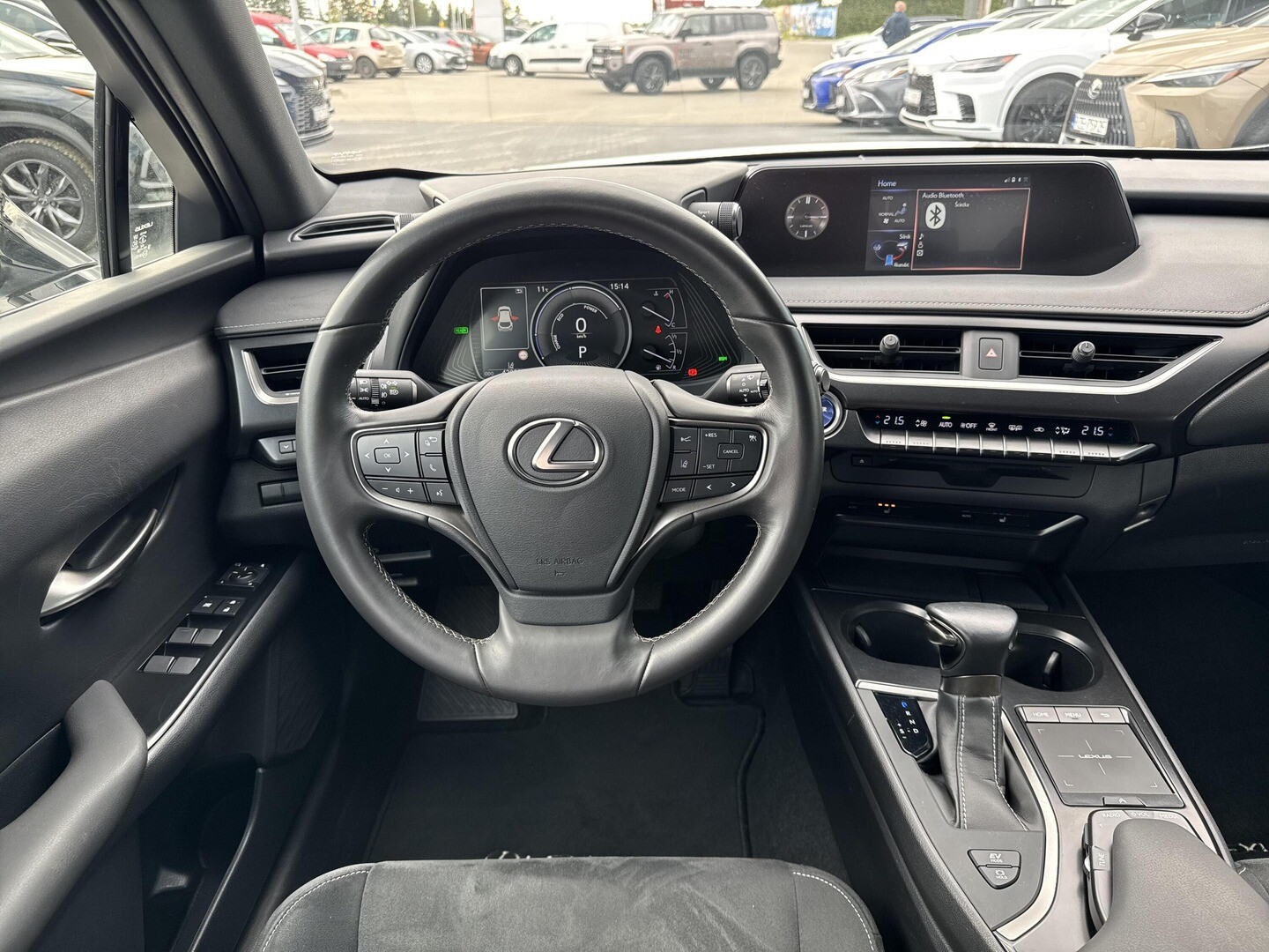 Lexus UX