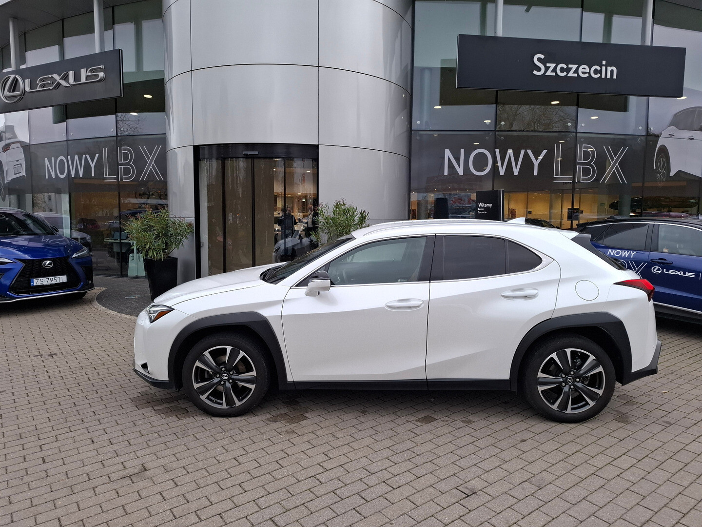 Lexus UX