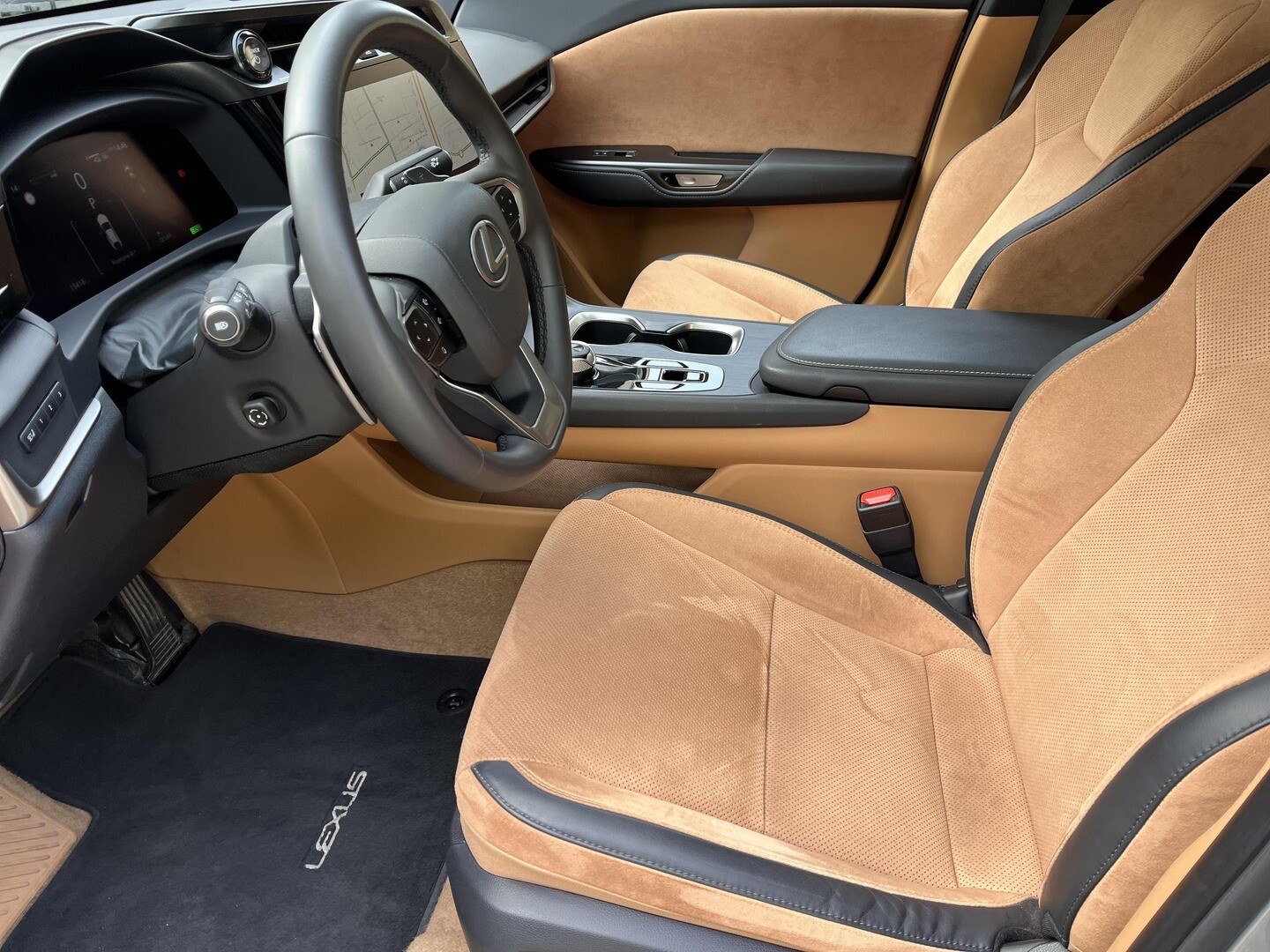 Lexus RZ