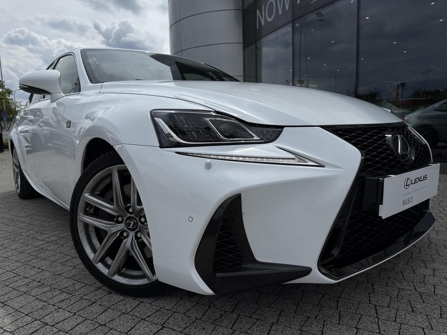 Lexus IS
