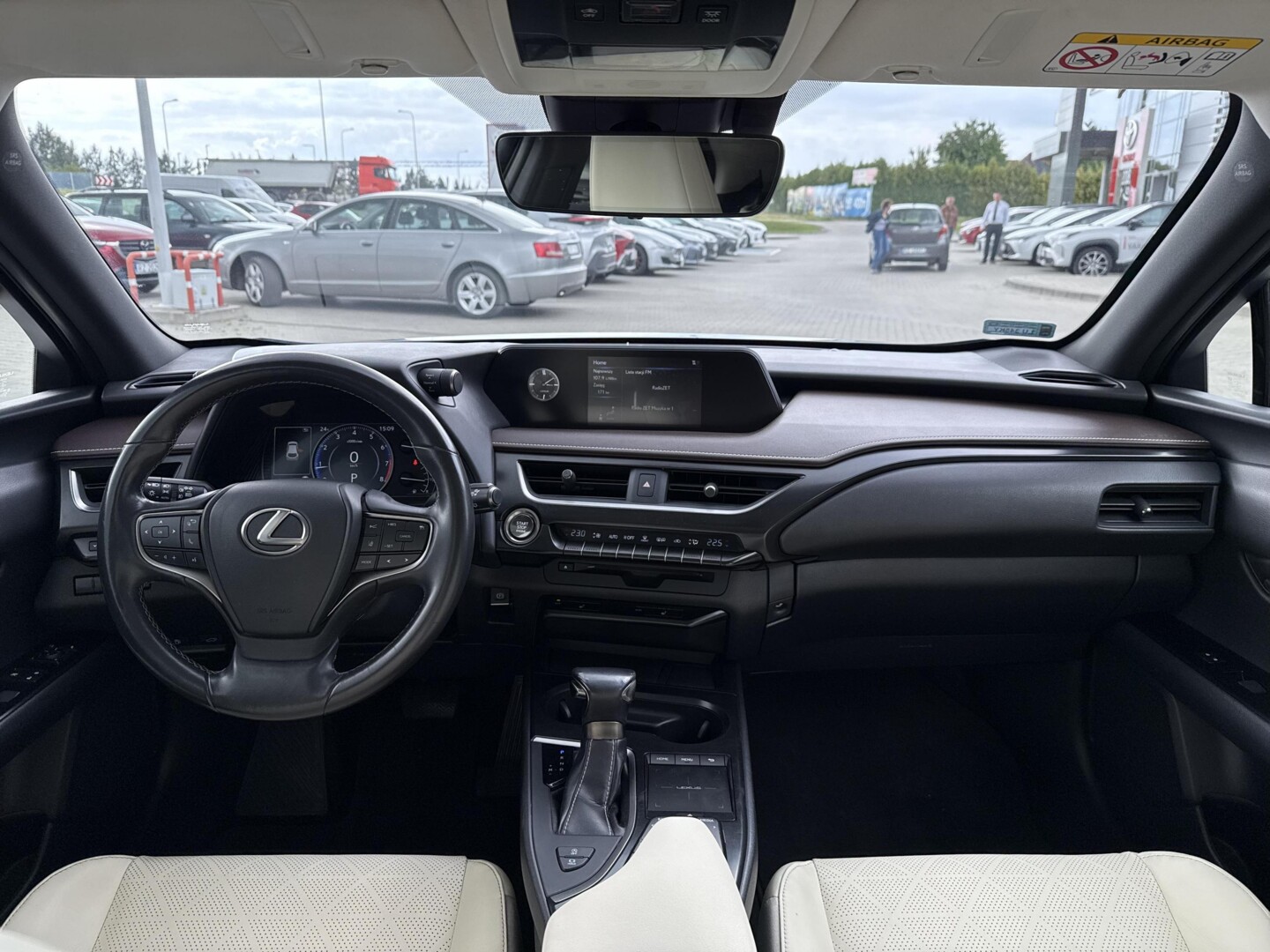 Lexus UX