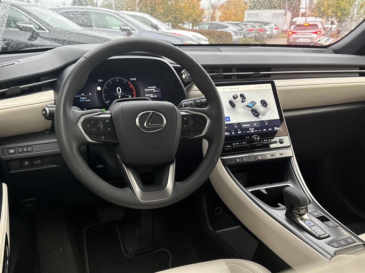 Lexus LBX