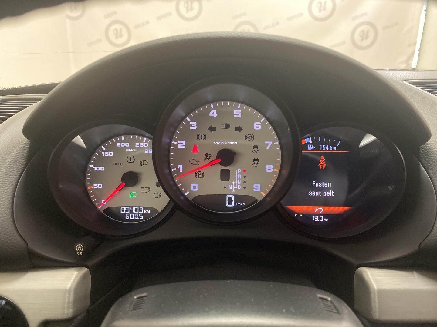 Porsche Cayman