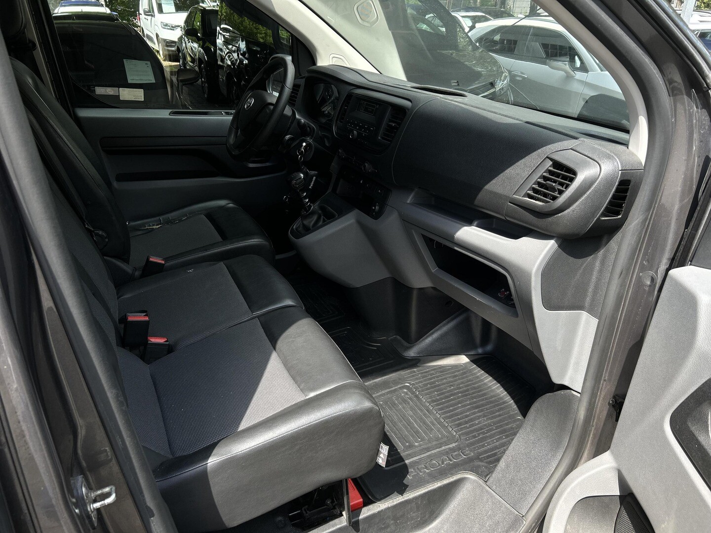 Toyota PROACE