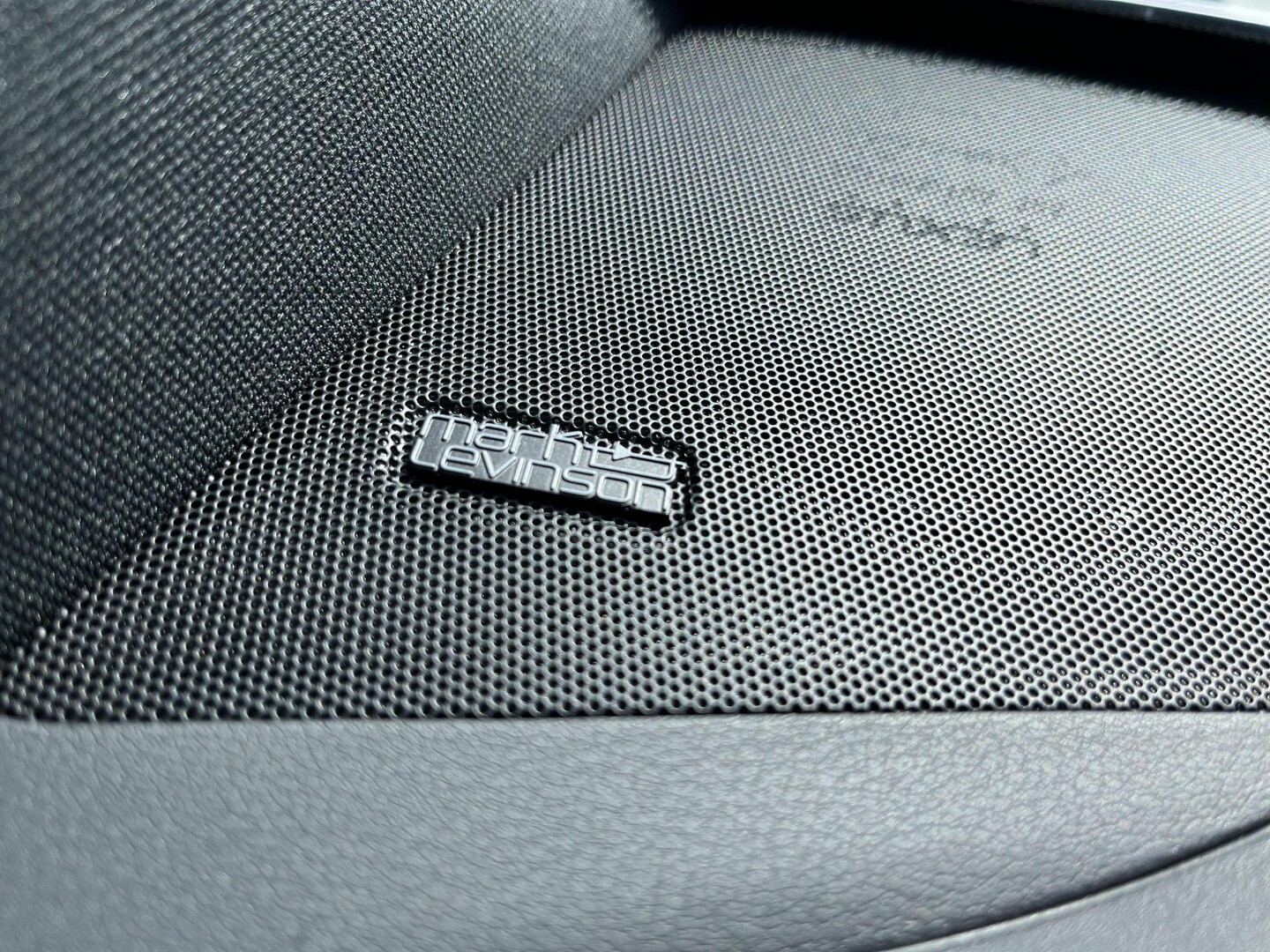 Lexus RZ