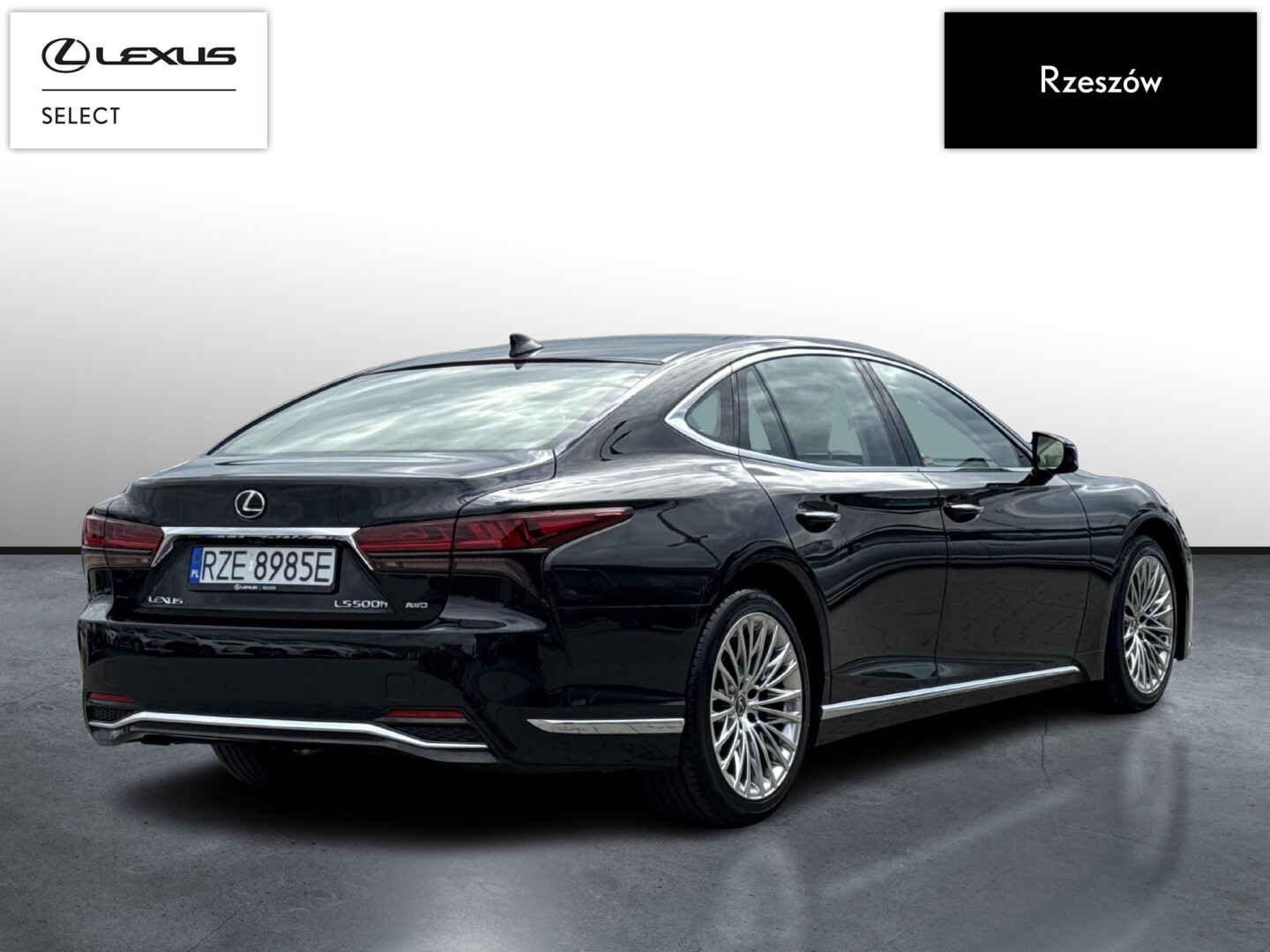 Lexus LS