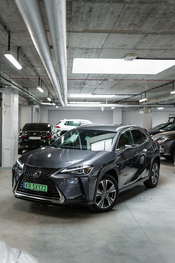 Lexus UX