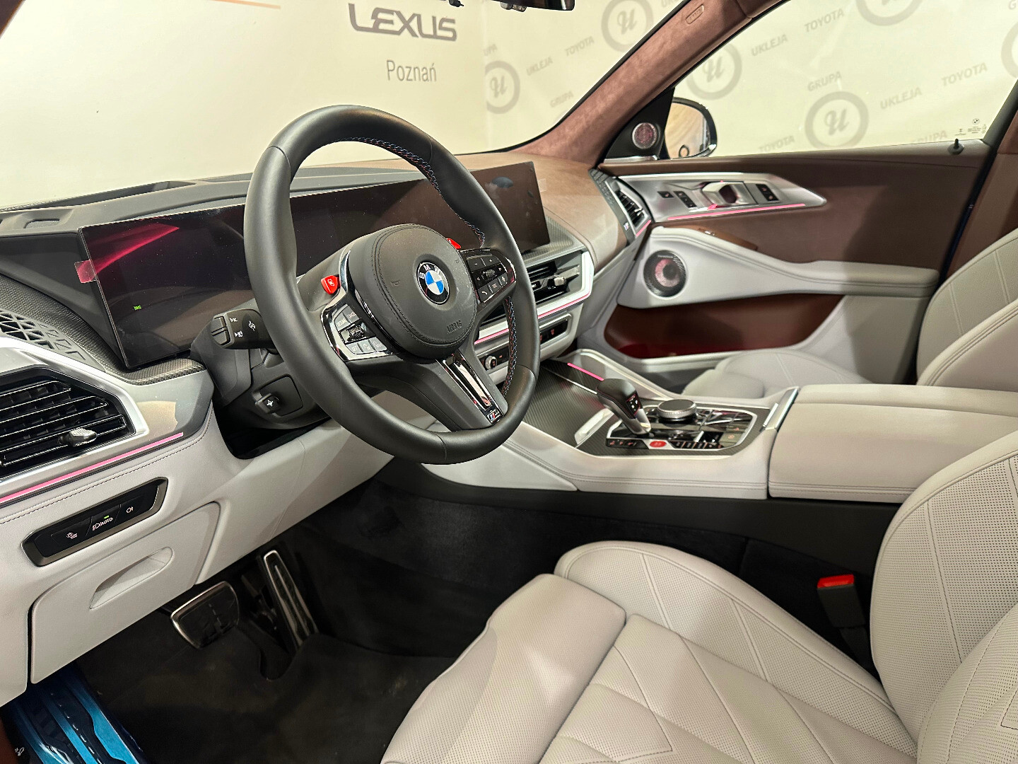 BMW XM