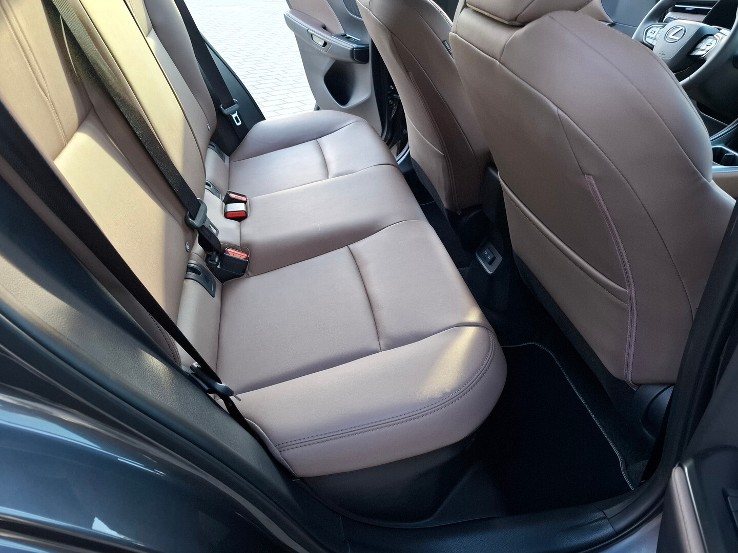 Lexus LBX