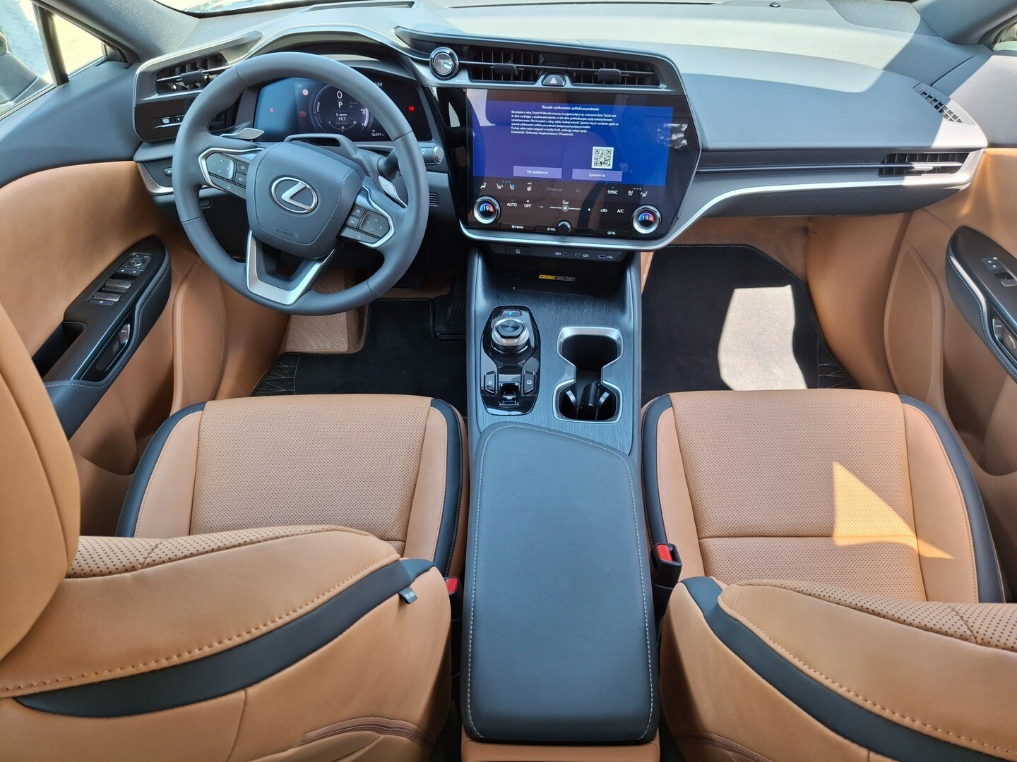 Lexus RZ