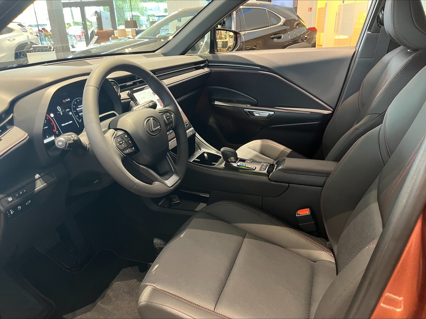 Lexus LBX