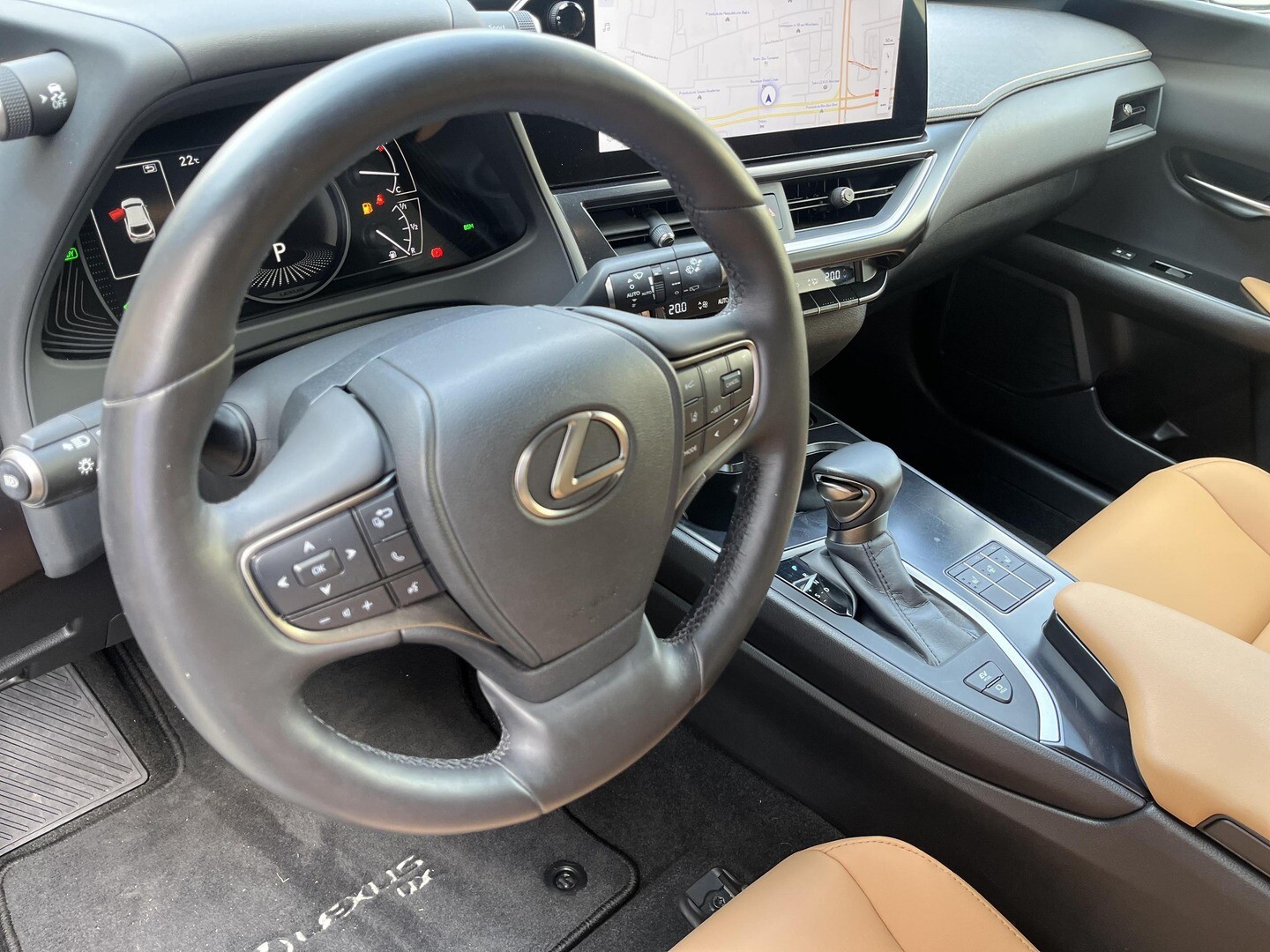 Lexus UX