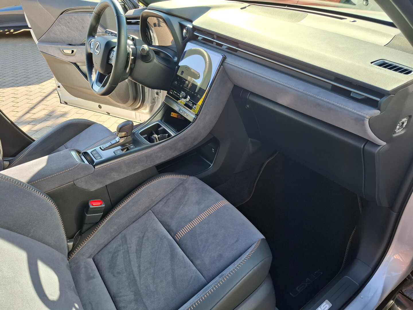 Lexus LBX