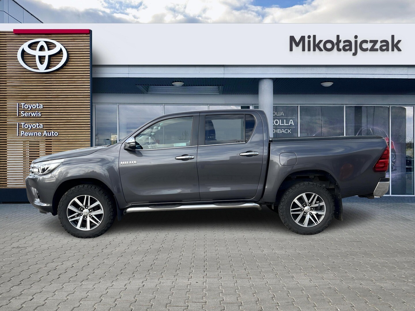 Toyota Hilux