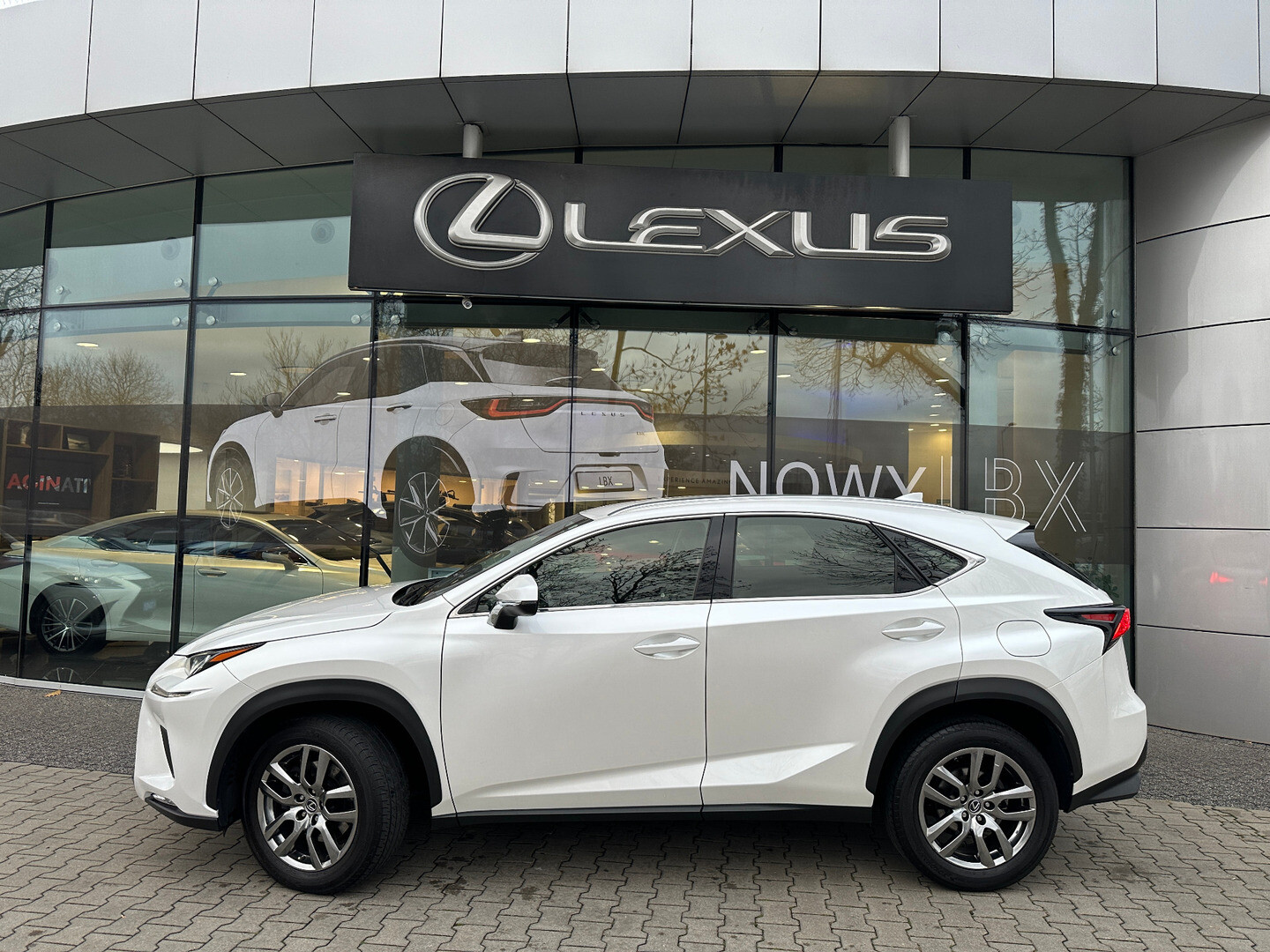 Lexus NX