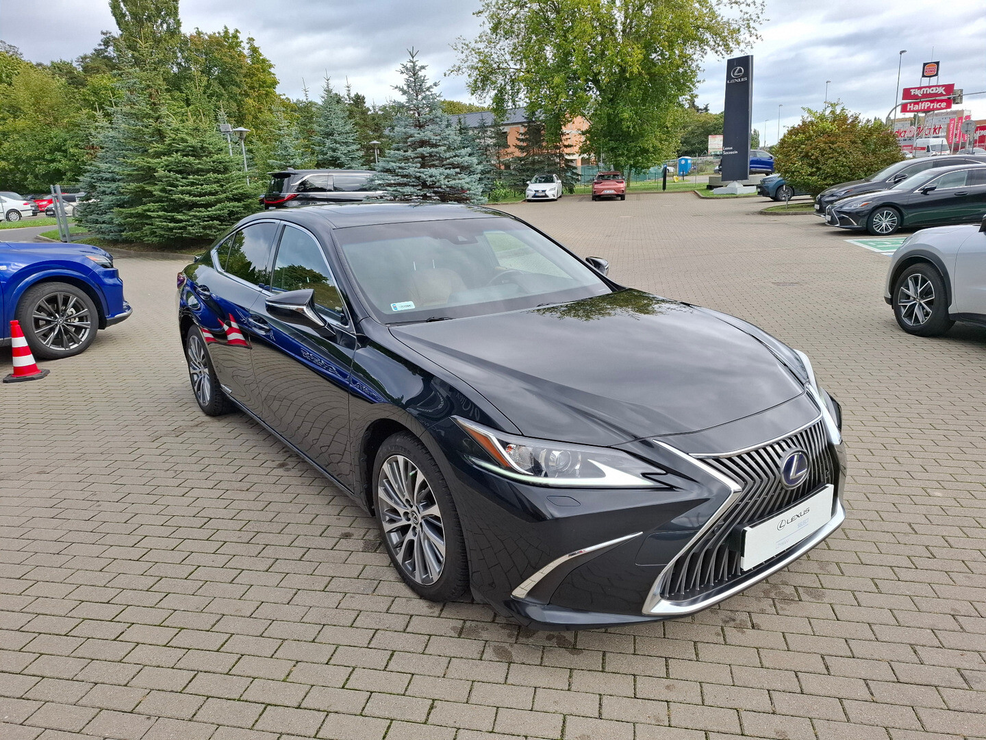 Lexus ES